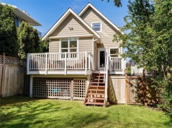 2251 Eastdowne Rd Oak Bay, BC V8R 5P5
