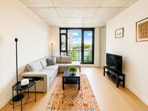 Salon - 211-200 Boul. Marcel-Laurin, Montréal (Saint-Laurent), QC - Indoor Photo Showing Living Room