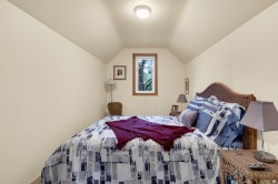 Bedroom - 