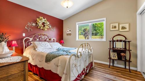 850 Packing Shed Road, Creston, BC 