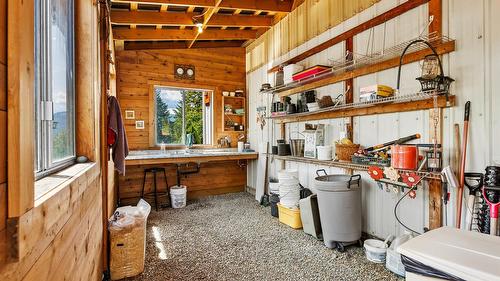 850 Packing Shed Road, Creston, BC 