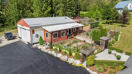 850 Packing Shed Road, Creston, BC 