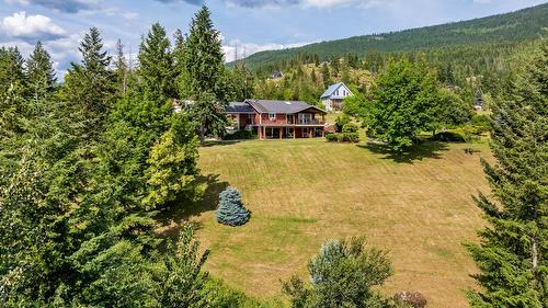 850 Packing Shed Road, Creston, BC 