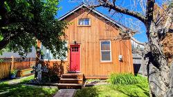 33 14th Avenue Cranbrook, BC V1C 3W2