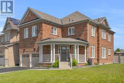 2 JEWELWING COURT  Bradford West Gwillimbury, ON L4L 2K1