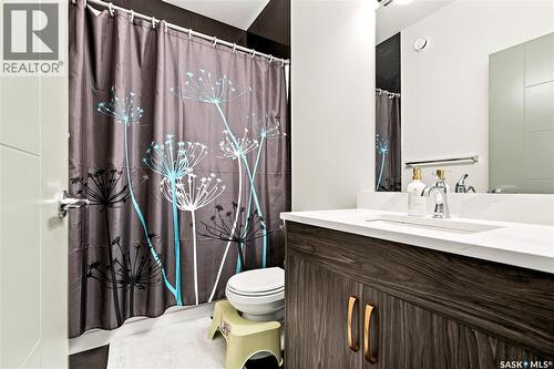 671 Underhill Road, Saskatoon, SK - Indoor Photo Showing Bathroom