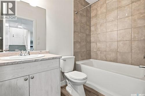 671 Underhill Road, Saskatoon, SK - Indoor Photo Showing Bathroom
