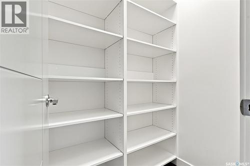 671 Underhill Road, Saskatoon, SK - Indoor With Storage
