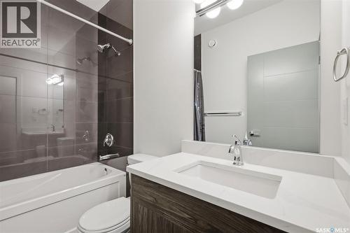 671 Underhill Road, Saskatoon, SK - Indoor Photo Showing Bathroom