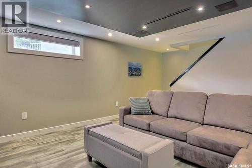 1558 Dewdney Bay, Regina, SK 