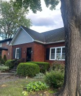 335 Av. Hickson  Saint-Lambert, QC J4R 2N9