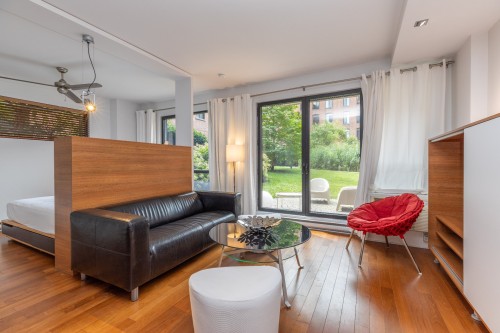 Salon - 102-400 Rue De L'Inspecteur, Montréal (Le Sud-Ouest), QC - Indoor Photo Showing Living Room