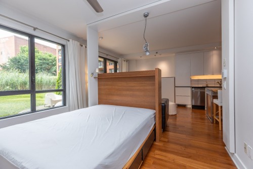 Chambre à coucher - 102-400 Rue De L'Inspecteur, Montréal (Le Sud-Ouest), QC - Indoor Photo Showing Bedroom