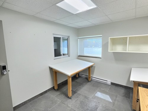 Bureau - 300 Av. Centrale, Val-D'Or, QC 