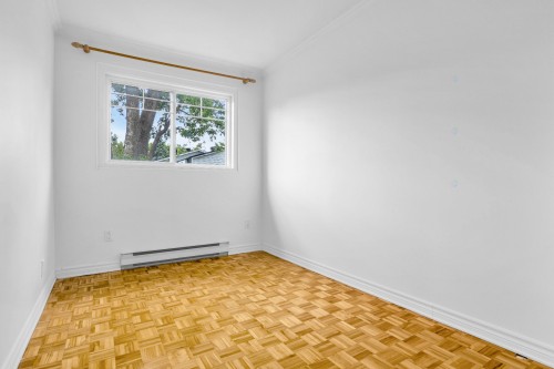 Chambre à coucher - 4856Z Rue Lake, Dollard-Des-Ormeaux, QC 