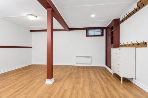 Salle familiale - 4856Z Rue Lake, Dollard-Des-Ormeaux, QC 