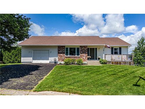 75 Thorndale Crt, Fredericton, NB 