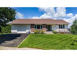 75 Thorndale CRT  Fredericton, NB E3C 1M1