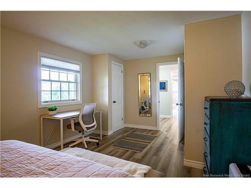 75 Thorndale Crt, Fredericton, NB 