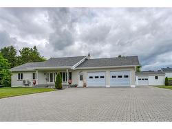 330 Guay ST Grand-Sault/Grand Falls, NB E3Y 1E4