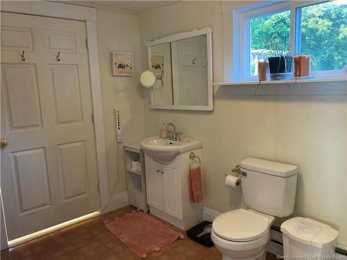 39 Cooks Point Rd, Wilsons Beach, NB 