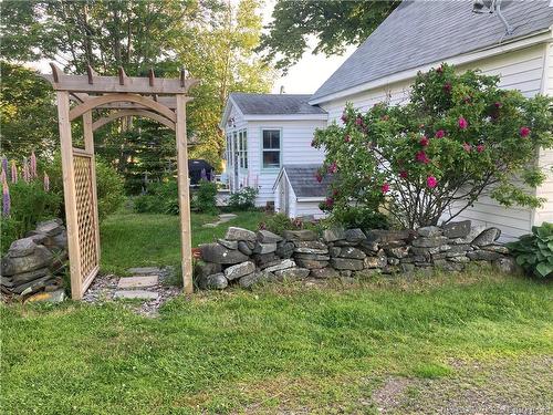 39 Cooks Point Rd, Wilsons Beach, NB 