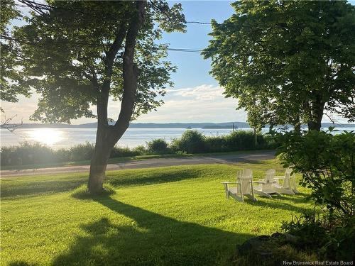 39 Cooks Point Rd, Wilsons Beach, NB 