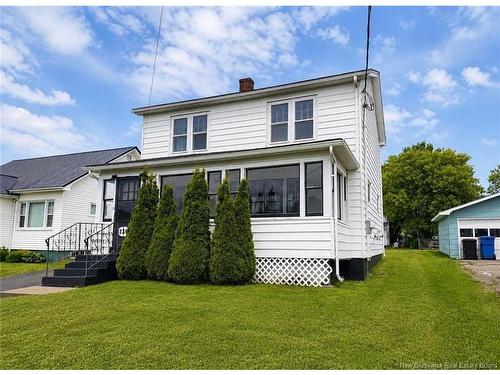 230 York St, Bathurst, NB 