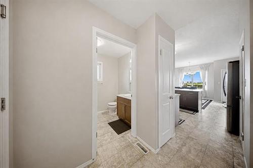 75 Larry Vickar Dr, Winnipeg, MB 