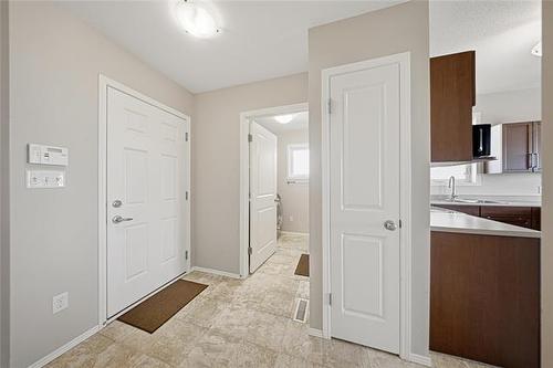 75 Larry Vickar Dr, Winnipeg, MB 