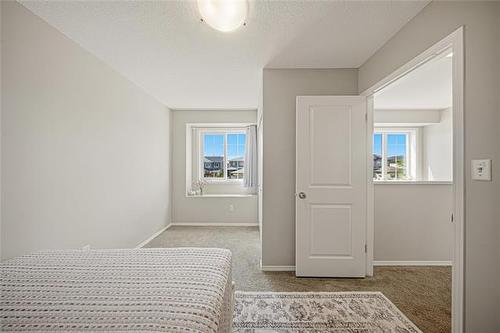 75 Larry Vickar Dr, Winnipeg, MB 
