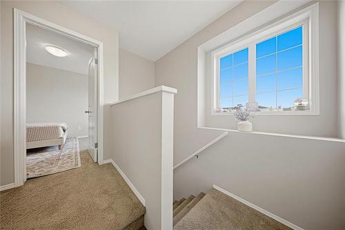 75 Larry Vickar Dr, Winnipeg, MB 