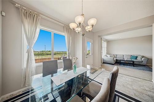 75 Larry Vickar Dr, Winnipeg, MB 