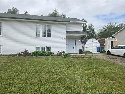 29 Thaddee St, Dieppe, NB 