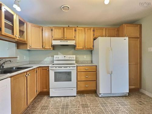 10216 209 Highway, Diligent River, NS 