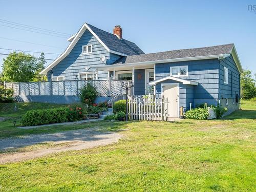 279 Chebogue Road, Arcadia, NS 