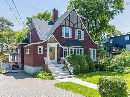 1031 Marlborough Avenue  Halifax, NS B3H 3H2