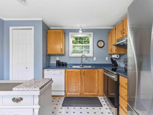 9 Grumpy Lane, Lake Echo, NS 