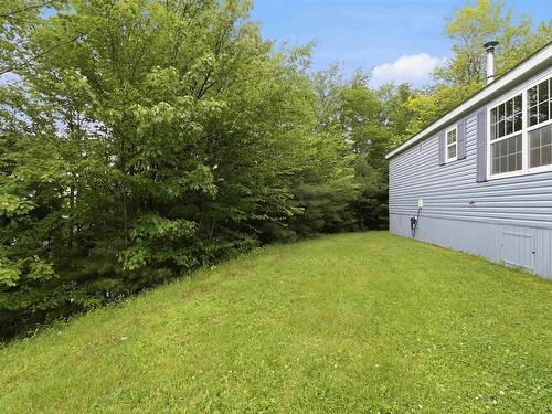 9 Grumpy Lane, Lake Echo, NS 