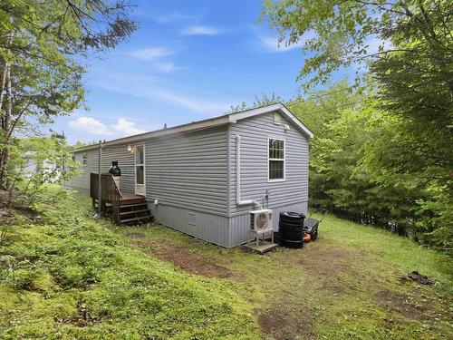 9 Grumpy Lane, Lake Echo, NS 