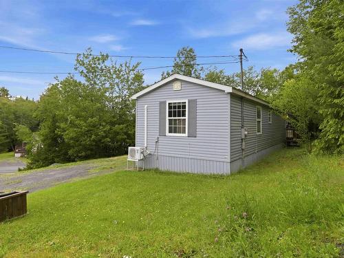 9 Grumpy Lane, Lake Echo, NS 