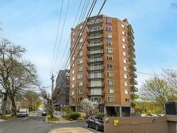 711 5959 Spring Garden Road  Halifax, NS B3H 1Y5
