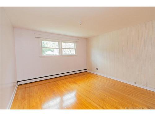 337 Edinburgh St, Fredericton, NB 