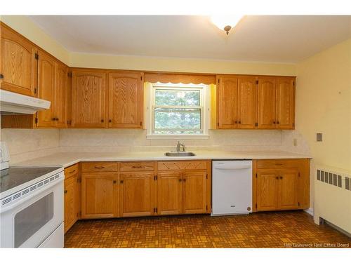 337 Edinburgh St, Fredericton, NB 