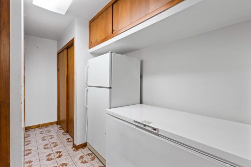 Rangement - 311 Ch. Du Bord-De-L'Eau, Sainte-Barbe, QC - Indoor
