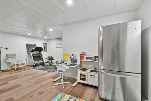 Salle familiale - 2098 Rue De La Fileuse, Saint-Jérôme, QC 