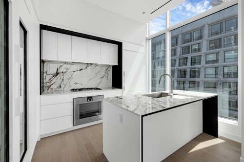 Cuisine - 4103-1020 Rue De La Montagne, Montréal (Ville-Marie), QC - Indoor Photo Showing Kitchen With Upgraded Kitchen