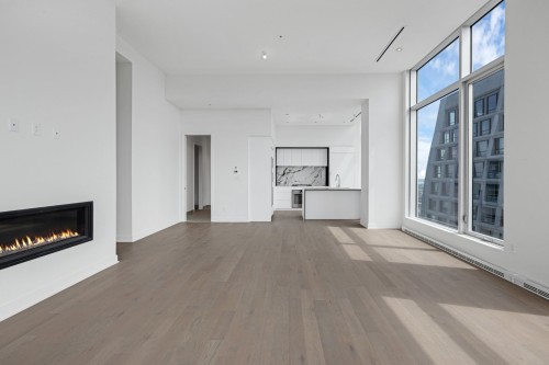 Salon - 4103-1020 Rue De La Montagne, Montréal (Ville-Marie), QC - Indoor Photo Showing Living Room With Fireplace