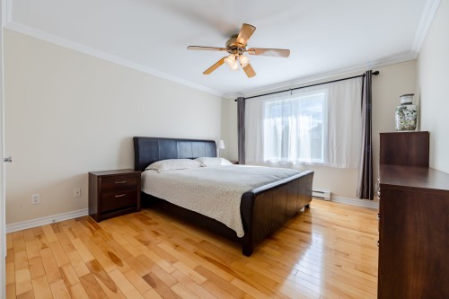 Chambre à coucher principale - 7320 Rue Latouche, Brossard, QC - Indoor Photo Showing Bedroom