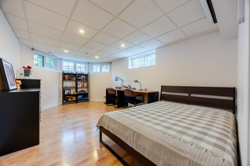 Chambre à coucher - 7320 Rue Latouche, Brossard, QC - Indoor Photo Showing Bedroom
